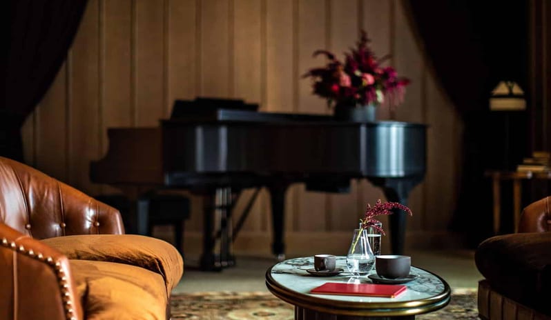 The Nomad Las Vegas - Bar Detail